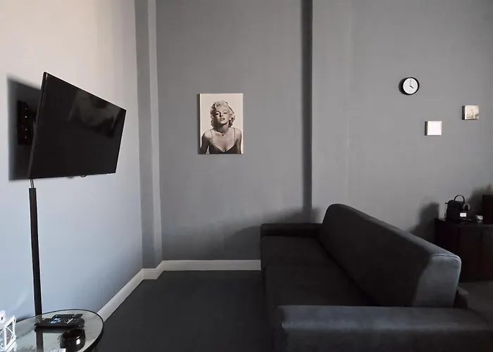 Mazzini Plaza Appartement *